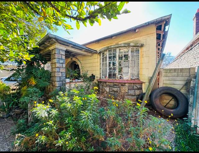 3 BEDROOM HOUSE FOR SALE IN YEOVILLE